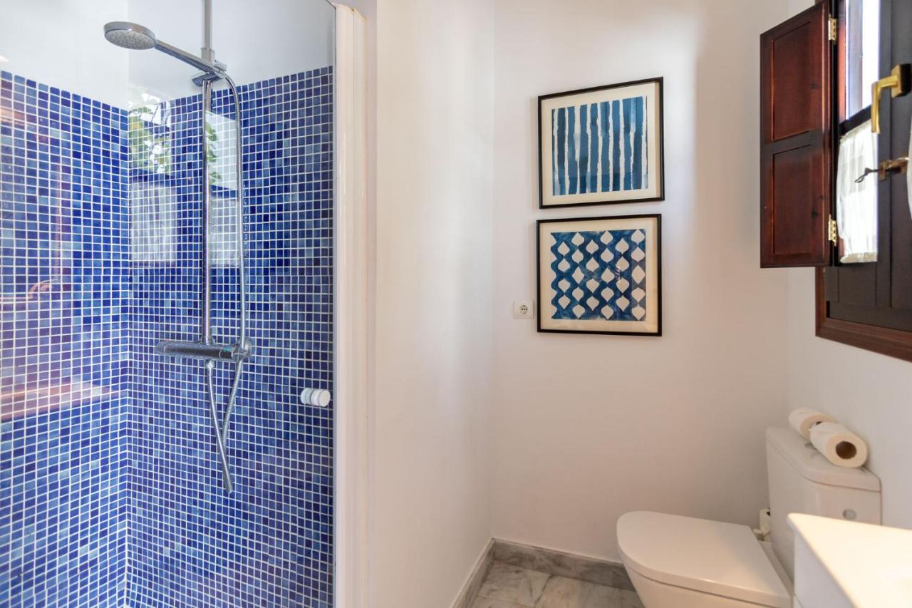 Abades Giralda Deluxe By Valcambre *