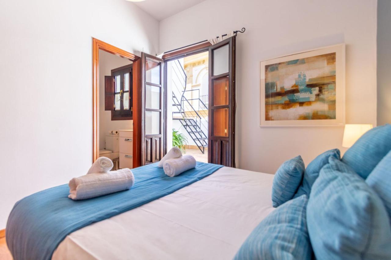 Appartement Abades Giralda Deluxe By Valcambre
